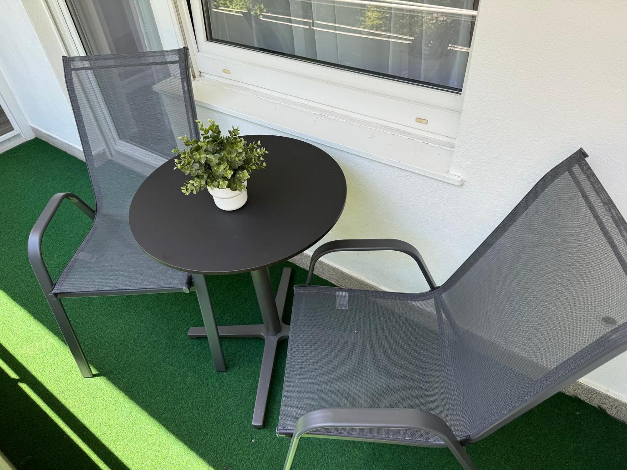 Family Apartment Karlsruhe Bagian luar foto
